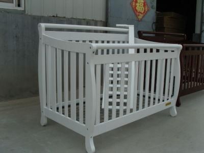 Modern Fashion Solid Wood Baby Bed