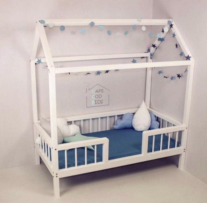 No. 13181 Children′s Unisex House Bed with Removable Rails