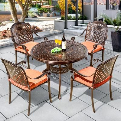 Outdoor Cast Aluminum Table and Chair European Villa Garden Furniture Leisure Table and Chair