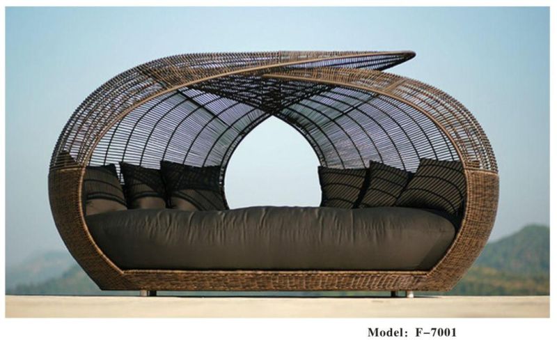 Modern Garden Line Waterproof Round Cast Aluminum Frame Outdoor Rattan Daybed