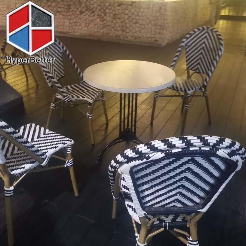 PE Rattan Table with Glass Table Top Garden Table