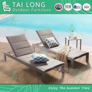 Chinese Outdoor Single Aluminum Lounge with Foam Garden Poolside Sunlounge with Wheel