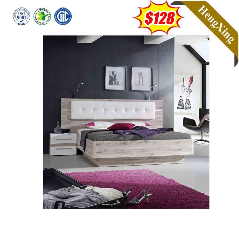 European Royal Classic Wood Carving French Furniture Classic Bedroom Furniture Bed