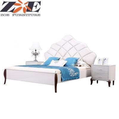 Modern MDF and Solid Wood Luxury King Size Bed with Soft Headboard