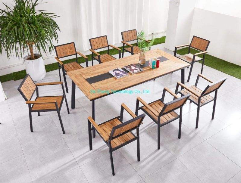 Modern European Glass Dining Table Extendable Modern Garden Furniture Factory Direct Sales Extendable Table