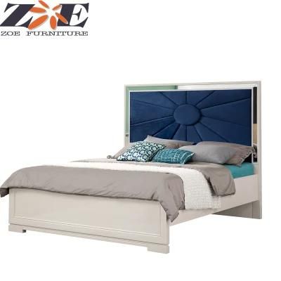 Global Hot Selling Modern Bedroom Furniture Beds with Mirror Strip