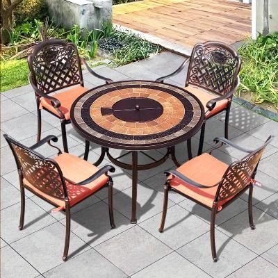 Outdoor Cast Aluminum Table Combination European Villa Garden Furniture Leisure Table Chair