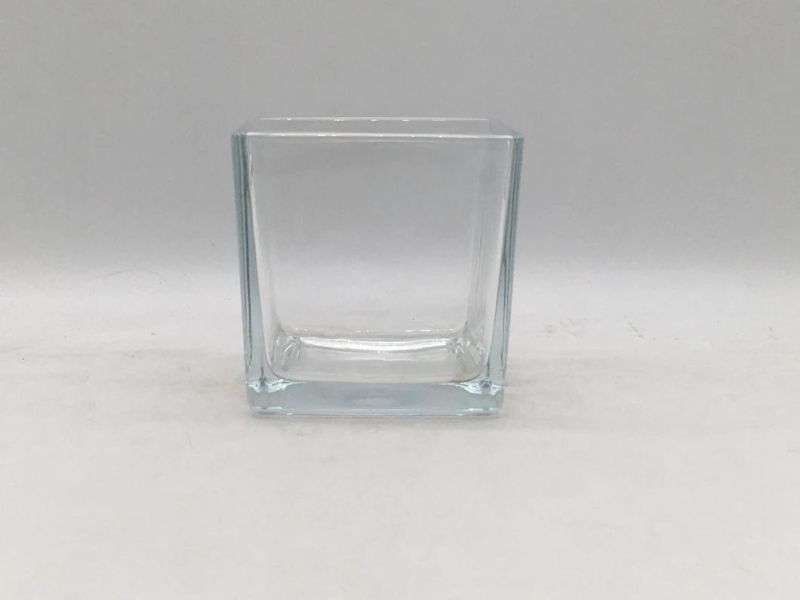 Transparent Square Glass Candle Holder for Home Decoration and Festival Celabration