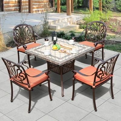 Outdoor Cast Aluminum Table and Chair Combination European Villa Furniture Leisure Table and Chair