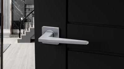 Modern Zinc Alloy Door Handle with Simple Design