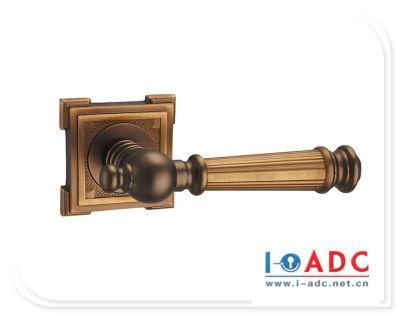 Unique Design Zinc Alloy Chrom Satin Nickel Distinctive Bedroom Door Handle with Cylinder Hole