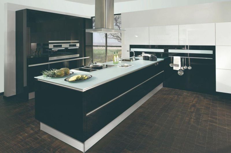 Modern Custom European Style Modular Islands Black Matt Lacquer Laminated Kitchen Furniture