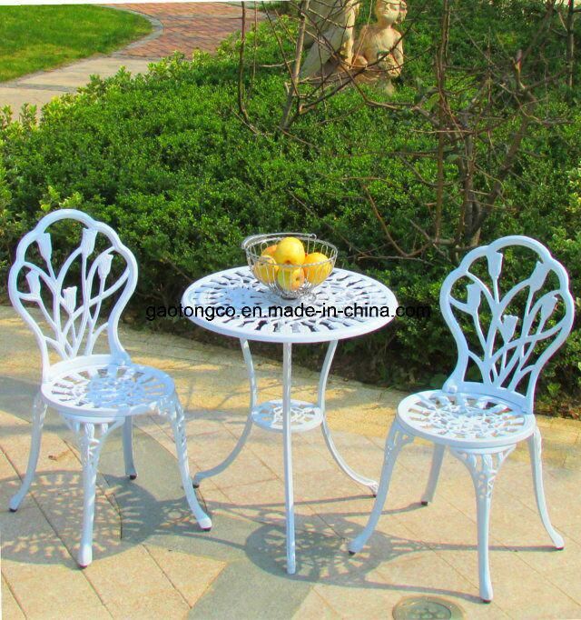 3 Piece Outdoor Cast Aluminum Bistro Set Balcony Furniture for All Weather Use