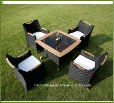 Wholesale Garden Wicker Furniture Outdoor Rattan Dining Table Set
