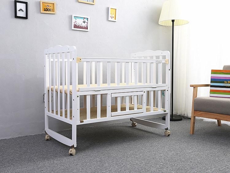Eco-Friendly Solid Pine Wood Baby Crib Cot for Babies