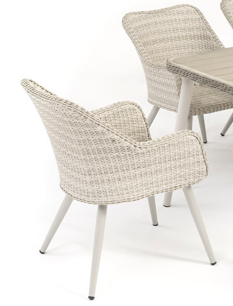 Fashion Rattan Garden Furniture Dining Table and Chair Set