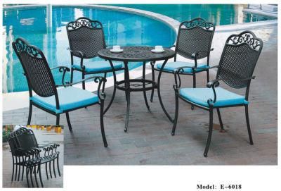 Hot Selling High Quality Cast Outdoor Furniture Suitable for Swimming Pool and Dining Room