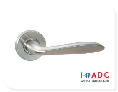 High Quality Door Hardware Wooden Door Lock Handle/Wholesale Price Door Hardware Series Solid Ss Door Handle