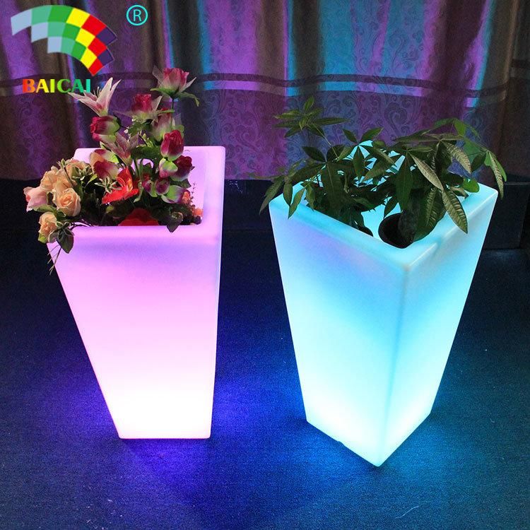 Garden Furniture Plastic Flower Pot LED Light Flower Pot LED Garden Plant Pot Solar