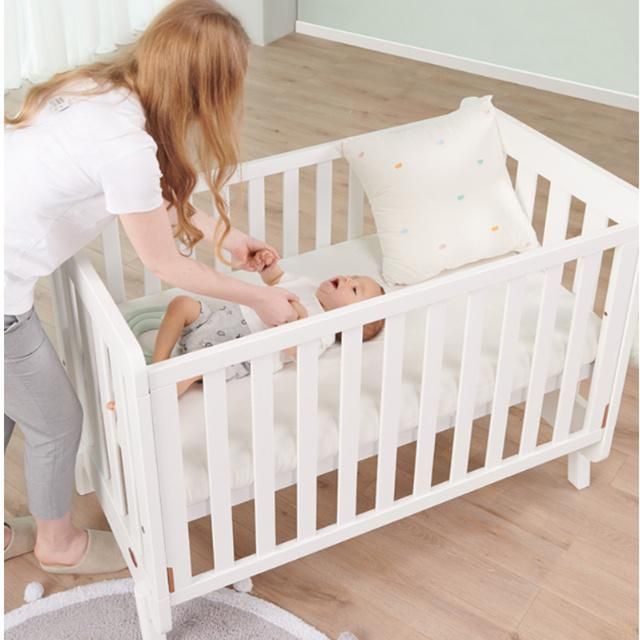 3 in 1 Multi-Purpose Pine Wood White Color Baby Bedroom Decor Girl Cribs