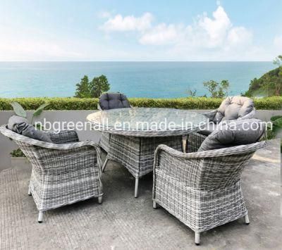 Garden Furniture Round Rattan Wicker Outdoor Waterproof Tempered Glass Table Top Chair Dining Furniture