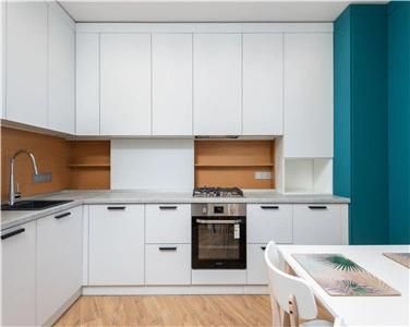 Contemporary Design L Shaped Durable White Lacquer Kitchen Cabinet Furniture