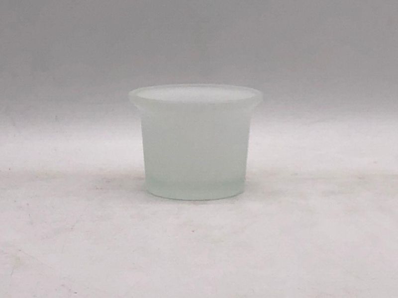 Mini Size Candle Holder with Frosted Color for Home and Wedding Decoration