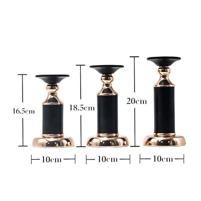 European Style Light Luxury Retro Iron Art Metal Christmas Candlestick Decoration Dining Table Home Decoration Romantic Candlelight for Dinner Party