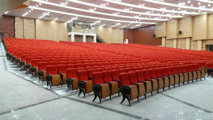 Classroom Lecture Hall Media Room Office Stadium Church Theater Auditorium Chair