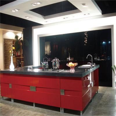 European Standard Years&prime; Experience Kitchen Cabinet