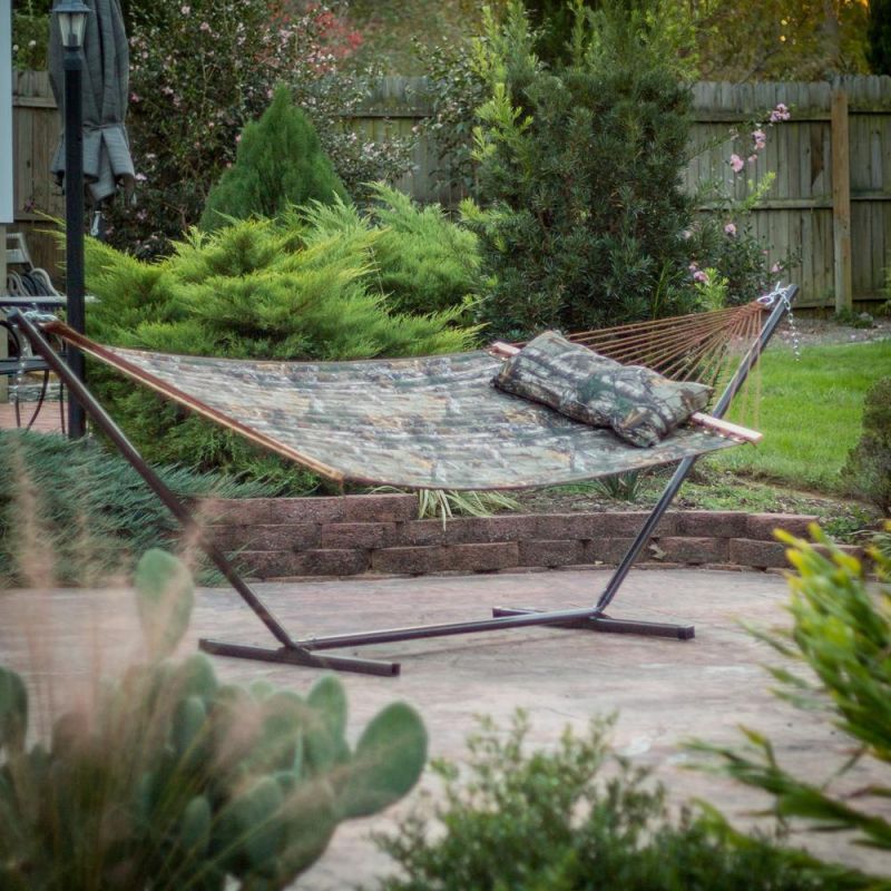 Camouflage Outdoor Quilted Tree Hammock with Solid Hardwood Bar